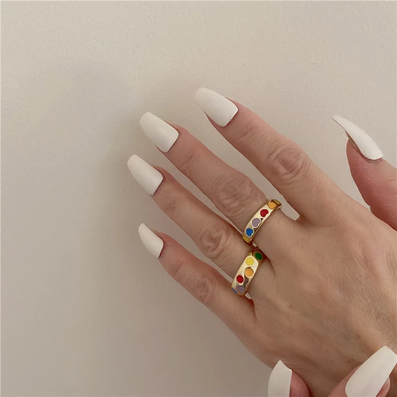 Retro rainbow love opening ring drop oil color enamel ring round geometric heart charm ring
Retro rainbow love opening ring drop oil color enamel ring round geometric heart charm ring