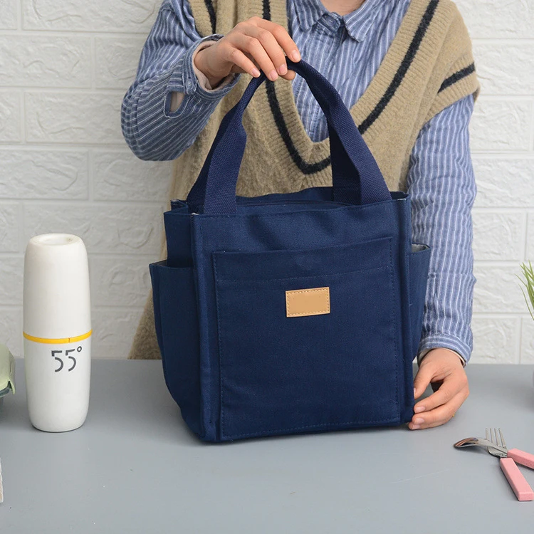 Eco Friendly New Fashion Waterproof Cotton Canvas Large Capacity Portable Blue Lunch Tote Bag for Outdoor
Eco Friendly New Fashion Waterproof Cotton Canvas Large Capacity Portable Blue Lunch Tote Bag for Outdoor