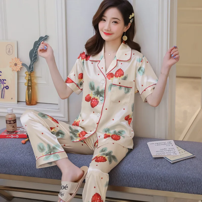 Silk Imitated 2 piece pajama adult pajamas set for women Good Selling adult sleepwear silk, Customized color
Silk Imitated 2 piece pajama adult pajamas set for women Good Selling adult sleepwear silk, Customized color