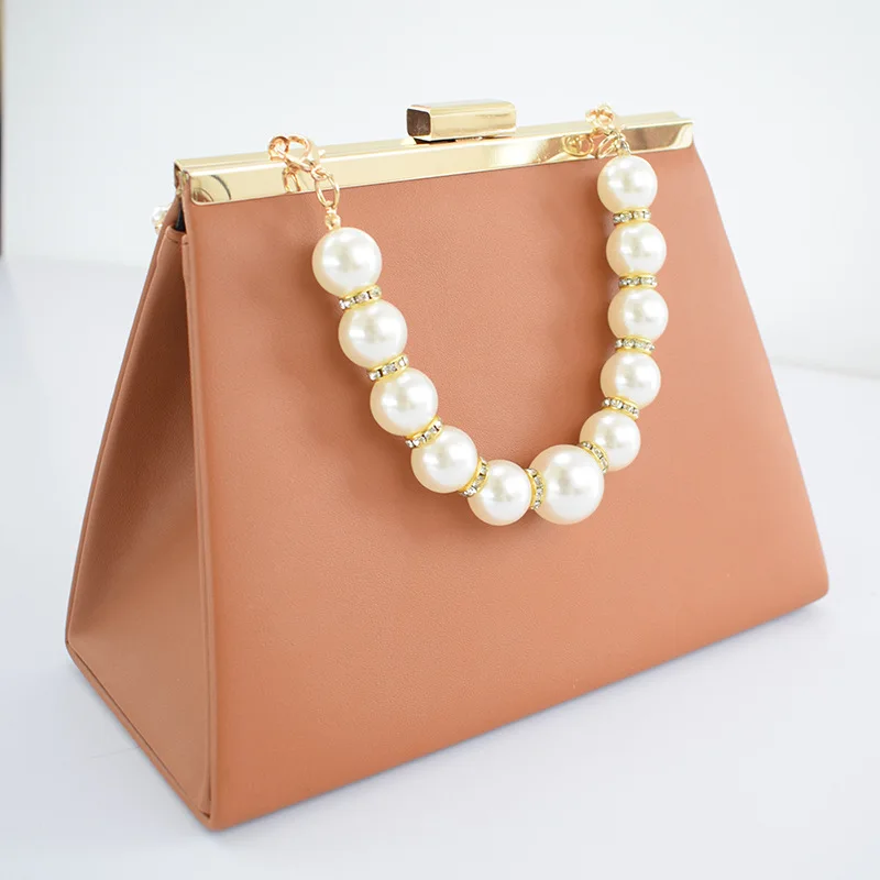 2021 women pearl handle chain ladies cross shoulder bags pu leather crossbody hand bags, Black/orange/beige
2021 women pearl handle chain ladies cross shoulder bags pu leather crossbody hand bags, Black/orange/beige