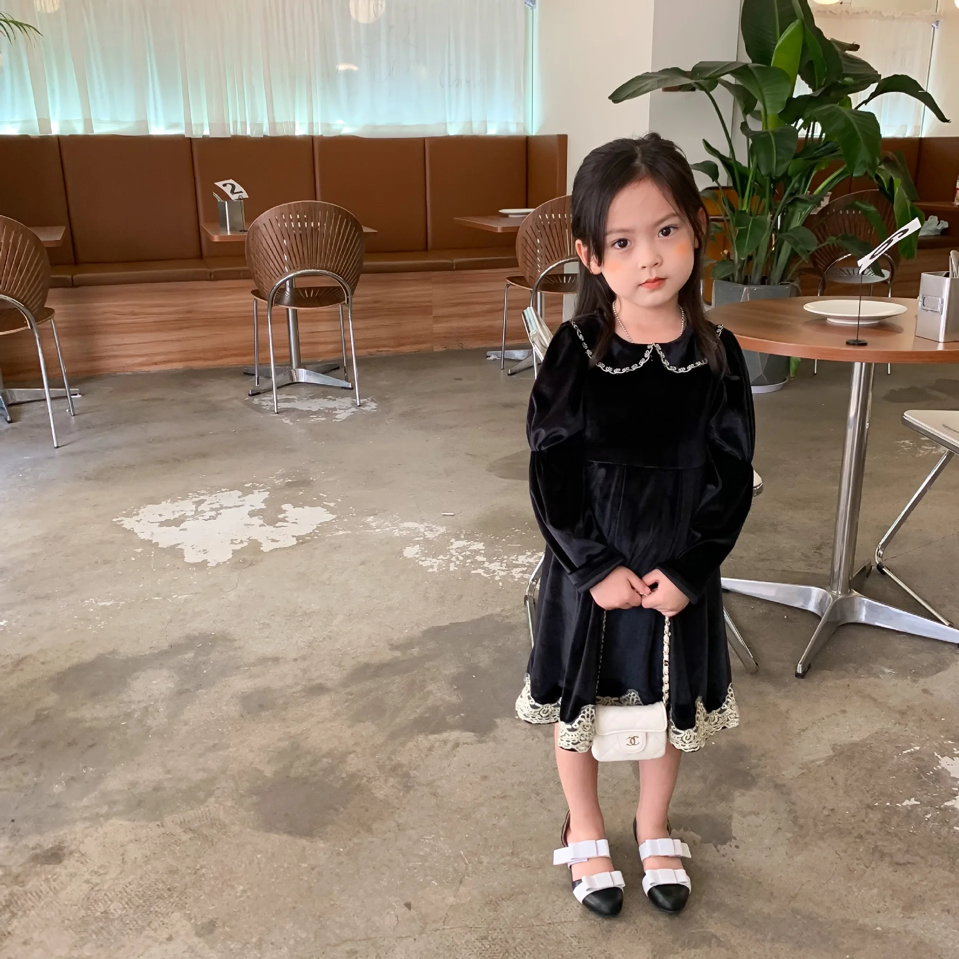 princess infant baby girls velvet dresses children kids clothing fall autumn boutiques C0710812038
princess infant baby girls velvet dresses children kids clothing fall autumn boutiques C0710812038