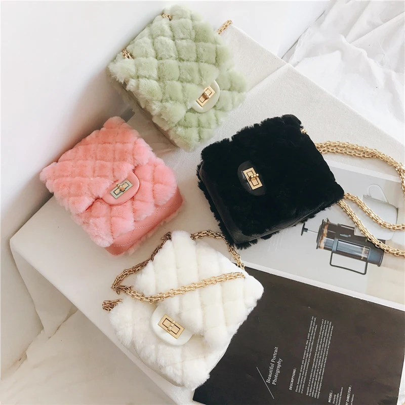 wholesale rael cowhide leather bags ladies pink shoulder chain hand bags women handbags pink fur mini box bags for young girls
wholesale rael cowhide leather bags ladies pink shoulder chain hand bags women handbags pink fur mini box bags for young girls