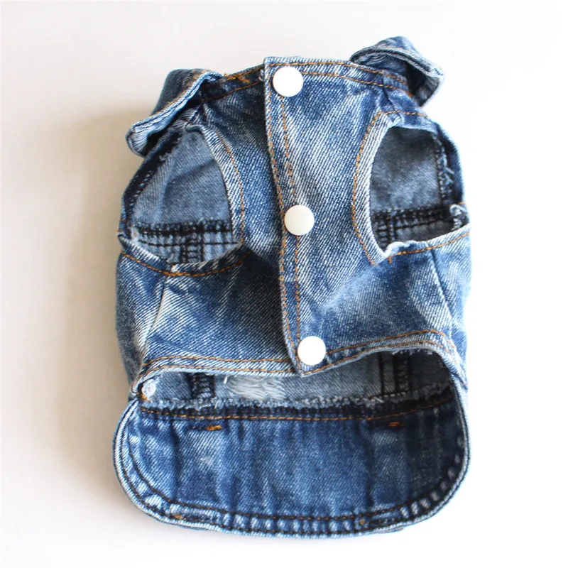 Spring and summer new worn-out denim dog vest spring and summer clothing pet clothing
Spring and summer new worn-out denim dog vest spring and summer clothing pet clothing