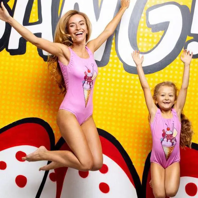 YZ-0167 Triangle Conjoined One-piece Sexy Swimsuit And A Bathing Suit One Piece Sexy Girls Swimsuit
YZ-0167 Triangle Conjoined One-piece Sexy Swimsuit And A Bathing Suit One Piece Sexy Girls Swimsuit