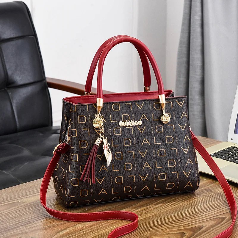 TD1092 2020 leather women handbags fashion ladies crossbody shoulder bags purse luxury women tote bag handbags for women ladies
TD1092 2020 leather women handbags fashion ladies crossbody shoulder bags purse luxury women tote bag handbags for women ladies