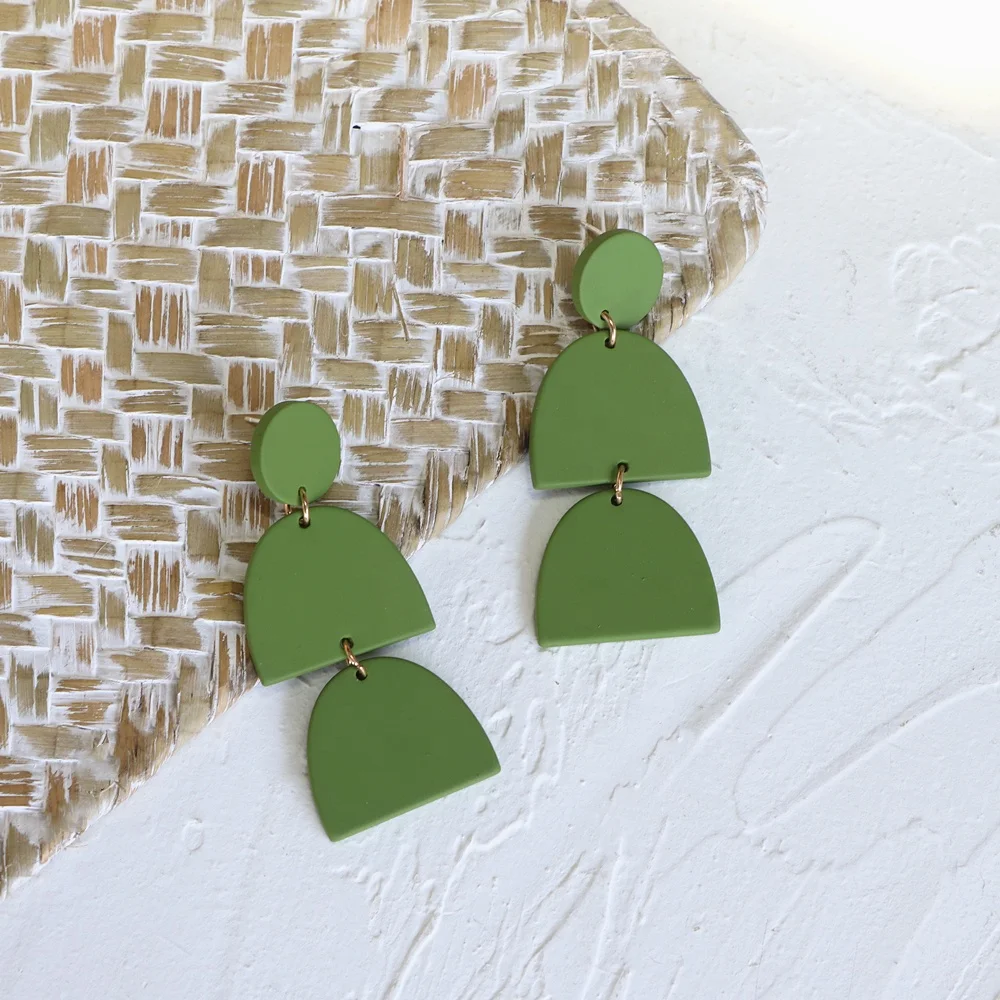 JUHU 2020 Summer Hot Sale Fashion Simple Geometric Patterns Dark Green Color Acrylic Earrings For Girls Party Jewelry, Colorful
JUHU 2020 Summer Hot Sale Fashion Simple Geometric Patterns Dark Green Color Acrylic Earrings For Girls Party Jewelry, Colorful