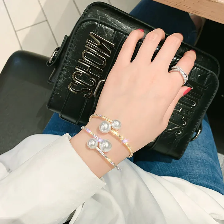 Simple women jewelry fashion bling pearl diamond necklace bracelet sets pearl bracelet bulk, Gold, silver
Simple women jewelry fashion bling pearl diamond necklace bracelet sets pearl bracelet bulk, Gold, silver
