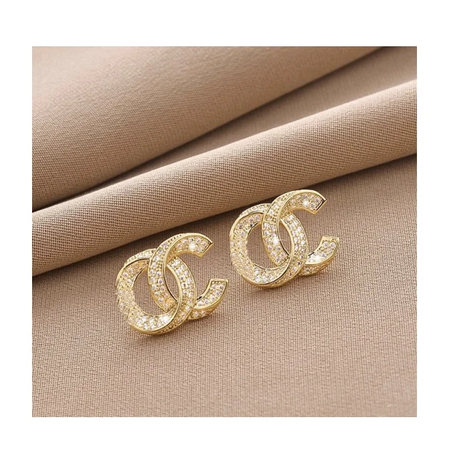 Pendientes de Dama Women Luxury Rhinestone Diamond gold earrings 18k Letter C Zircon Earrings Ear Stud
Pendientes de Dama Women Luxury Rhinestone Diamond gold earrings 18k Letter C Zircon Earrings Ear Stud