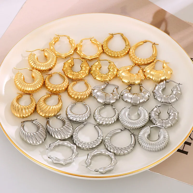 Stainless Steel Hollow Earrings Ear Clip Series Women Waterproof 18K Gold Plated Charm Fashion Party Jewelry
Stainless Steel Hollow Earrings Ear Clip Series Women Waterproof 18K Gold Plated Charm Fashion Party Jewelry