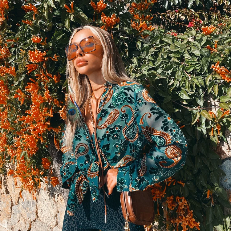 Shein High Quality Trend Sexy woman Clothing fashionable Shirt Ladies's See Through Silk Sheer Burned Out Velvet Blouses & Tops
Shein High Quality Trend Sexy woman Clothing fashionable Shirt Ladies's See Through Silk Sheer Burned Out Velvet Blouses & Tops