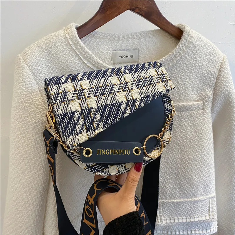 KALANTA Zebra Pattern Shoulder Crossbody Bags for Women Autumn Winter Fashion large Squarei Female lady Leopard Print handbags
KALANTA Zebra Pattern Shoulder Crossbody Bags for Women Autumn Winter Fashion large Squarei Female lady Leopard Print handbags