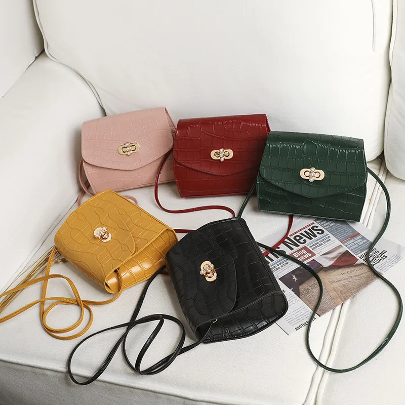 ST-0022 Female Bag Shoulder Inclined Bag, Small Pure And Fresh And Small Stone Grain Square BaoChun Color Lock Ladies Handbags, Multi color
ST-0022 Female Bag Shoulder Inclined Bag, Small Pure And Fresh And Small Stone Grain Square BaoChun Color Lock Ladies Handbags, Multi color