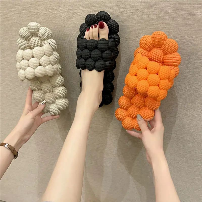Eva 2021 Trendy Bubble Cool Slippers Women Fancy Unisex Fashion Sandals Home Beach Men Massage Slides Slippers, Picture shows
Eva 2021 Trendy Bubble Cool Slippers Women Fancy Unisex Fashion Sandals Home Beach Men Massage Slides Slippers, Picture shows