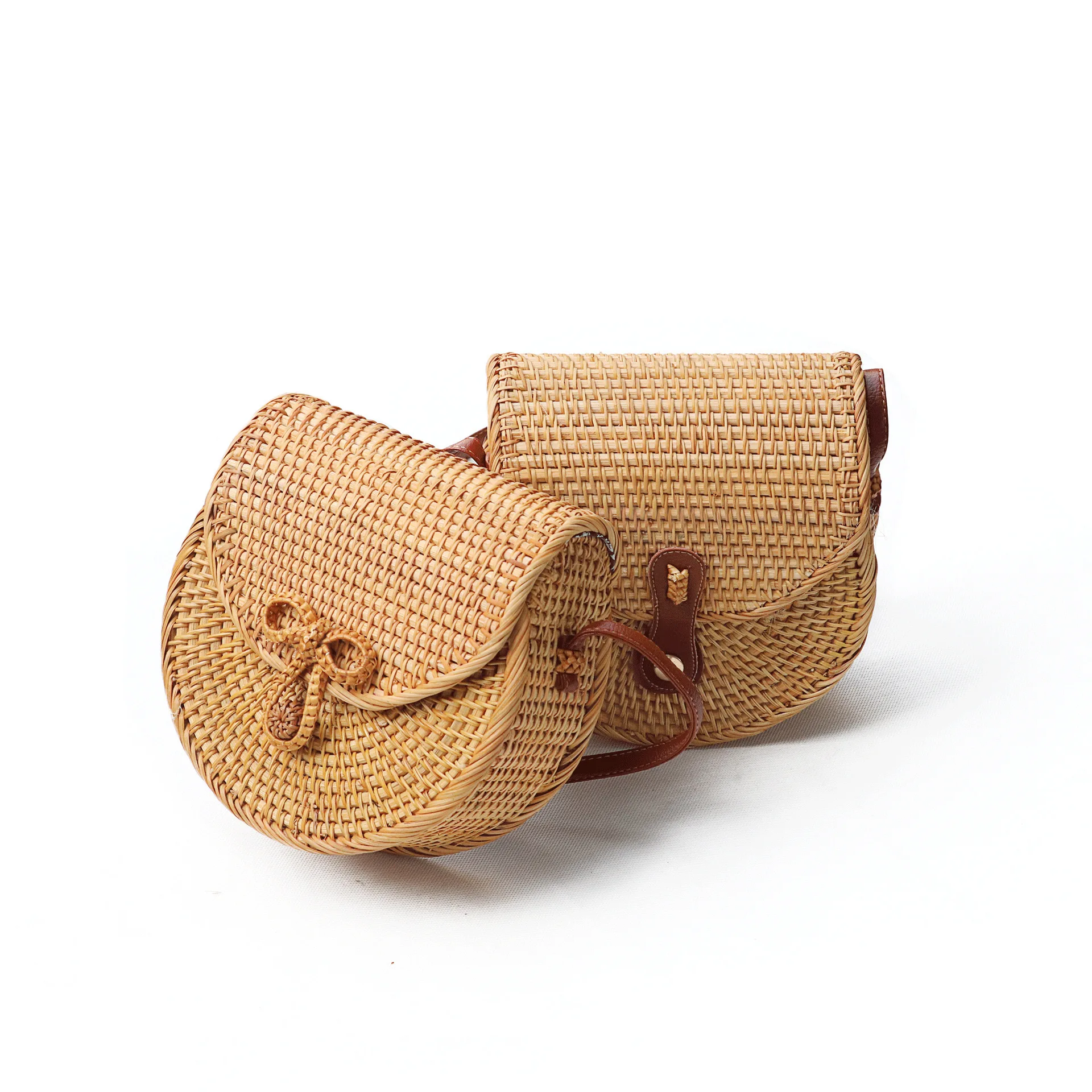 Bohemian Rattan Bags for Women Beach handmade Summer Vintage Saddle Bag Handmade Weaving handbags
Bohemian Rattan Bags for Women Beach handmade Summer Vintage Saddle Bag Handmade Weaving handbags
