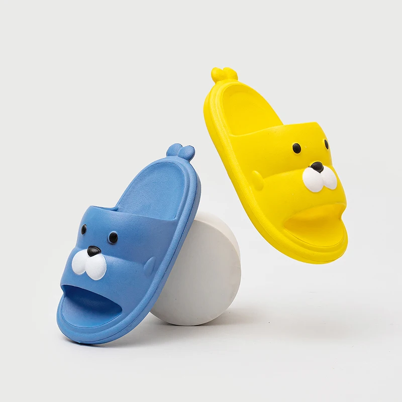 2022 Summer Kids sandals Boys Girls Mules Cartoon baby Slippers Flat Cartoon Children's Garden Shoes
2022 Summer Kids sandals Boys Girls Mules Cartoon baby Slippers Flat Cartoon Children's Garden Shoes