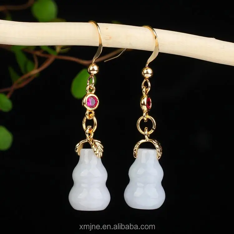 Certified Grade A Myanmar Jade Earrings Natural Jade Jade Calabash Earrings 14K Gold Earrings Fashionable Temperament
Certified Grade A Myanmar Jade Earrings Natural Jade Jade Calabash Earrings 14K Gold Earrings Fashionable Temperament
