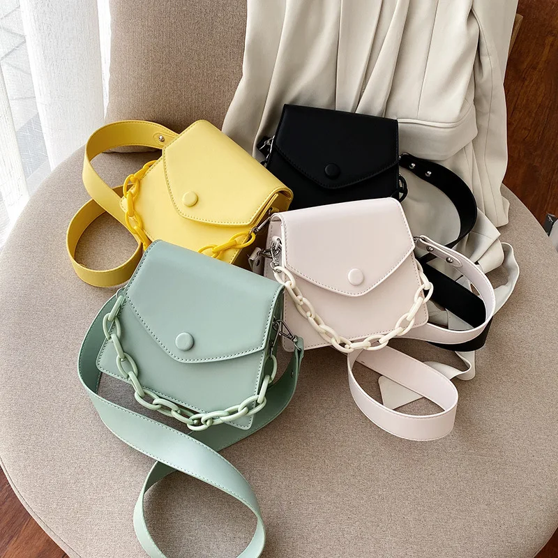 Solid Color Thick Chain Small PU Leather Crossbody Bags For Women 2020 Summer Shoulder Cross Body Bag Ladies Handbags
Solid Color Thick Chain Small PU Leather Crossbody Bags For Women 2020 Summer Shoulder Cross Body Bag Ladies Handbags
