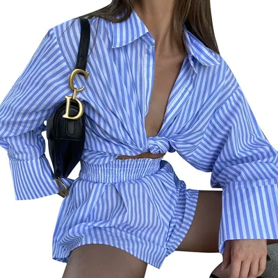 2021 New Fashion Women Stripe 2 Piece Short Set Summer Ladies Clothes Long Sleeve Shirt And Short Pant Two Piece Set For Women
2021 New Fashion Women Stripe 2 Piece Short Set Summer Ladies Clothes Long Sleeve Shirt And Short Pant Two Piece Set For Women