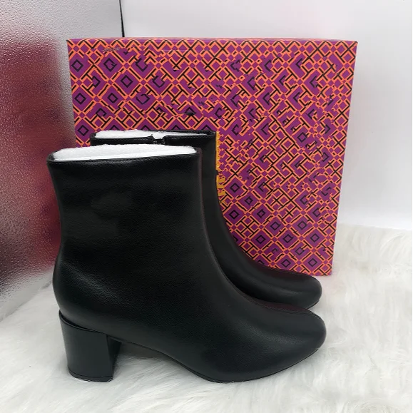 Good Quality Fashion Ankle Boot with High Heel and Side Zipper Pointed Toe Women's Stomp High Heel Ankle Boots, Black/apricot
Good Quality Fashion Ankle Boot with High Heel and Side Zipper Pointed Toe Women's Stomp High Heel Ankle Boots, Black/apricot