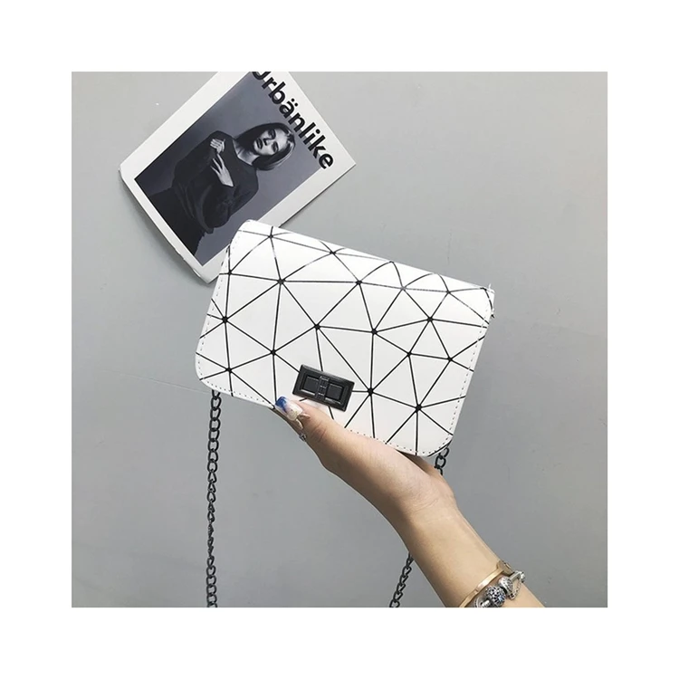 New Pattern Handbag Large-Capacity Single Shoulder Ladies Messenger Bag, White, black, silver
New Pattern Handbag Large-Capacity Single Shoulder Ladies Messenger Bag, White, black, silver