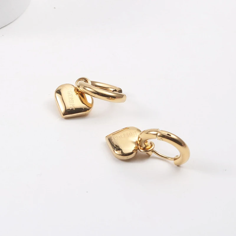 2021 Trendy Women Earring 18K Gold Plated Gold Filled Stainless Steel Jewelry Forever Heart Hoop Earring
2021 Trendy Women Earring 18K Gold Plated Gold Filled Stainless Steel Jewelry Forever Heart Hoop Earring