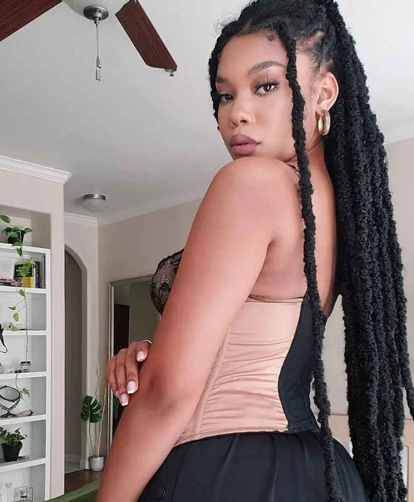 Crochet hair Super long braiding hair 45inches 280g/bag soft dreads braids mini curly twist synthetic braiding hair, Black 
Crochet hair Super long braiding hair 45inches 280g/bag soft dreads braids mini curly twist synthetic braiding hair, Black