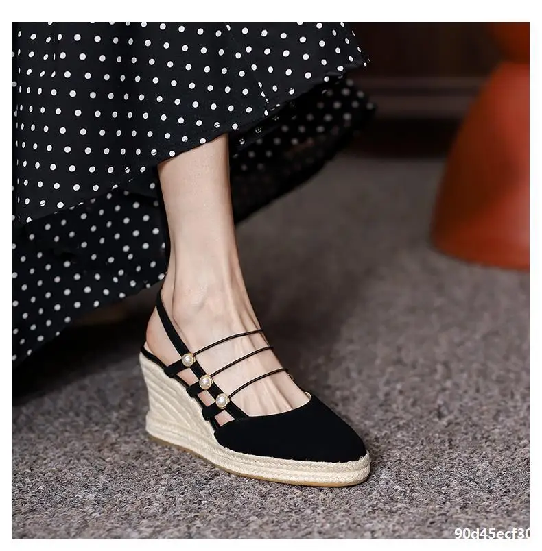 Fashion All Match Autumn New Style Leather Pointed Toe Platform Wedge Heel Female High Heeled Sandals, Black
Fashion All Match Autumn New Style Leather Pointed Toe Platform Wedge Heel Female High Heeled Sandals, Black
