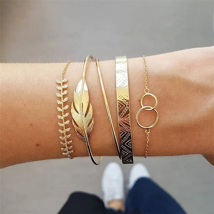 5Pcs/set Bohemian Gold color Moon Leaf Crystals Open End Bangle Bracelet Jewelry, Picture
5Pcs/set Bohemian Gold color Moon Leaf Crystals Open End Bangle Bracelet Jewelry, Picture