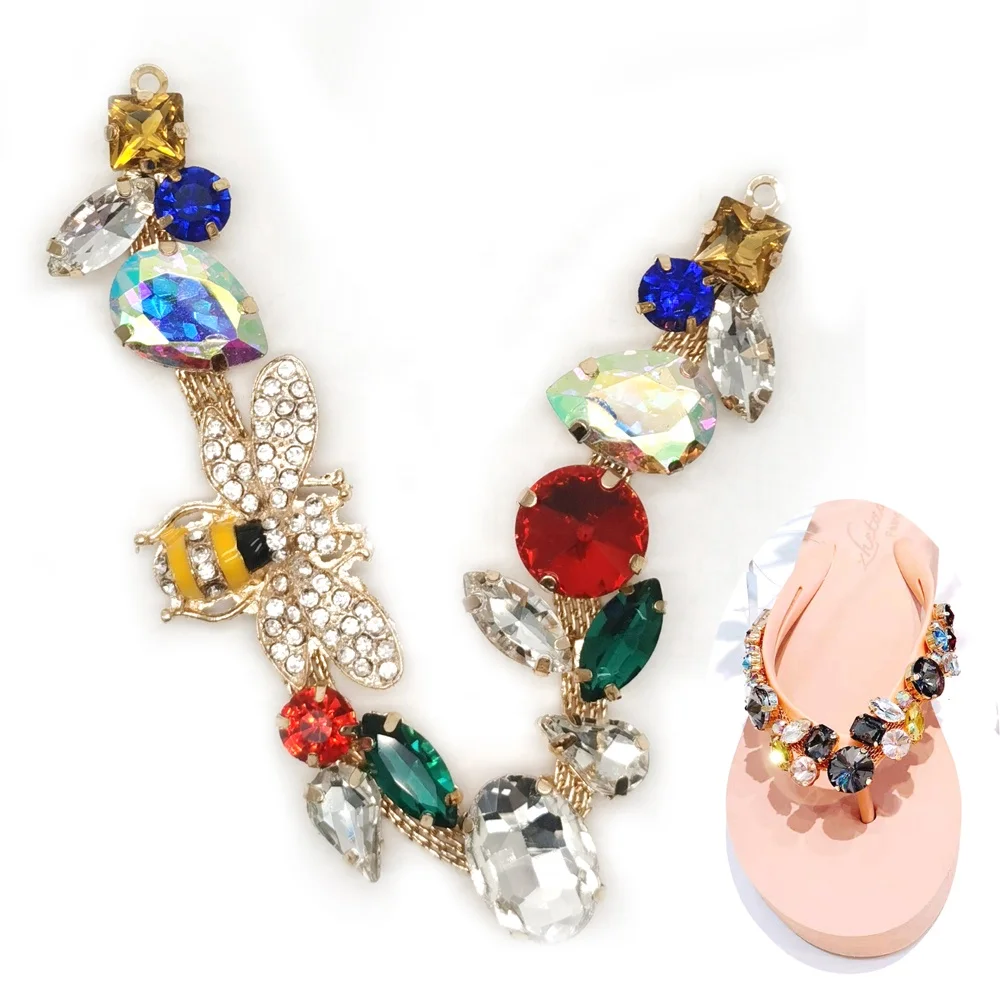 S199 Hotsale V shape rhinestones shoe decoration Crystals Flip Flop shoe Accessories shoes buckles, Crystal with multi color glass stones
S199 Hotsale V shape rhinestones shoe decoration Crystals Flip Flop shoe Accessories shoes buckles, Crystal with multi color glass stones