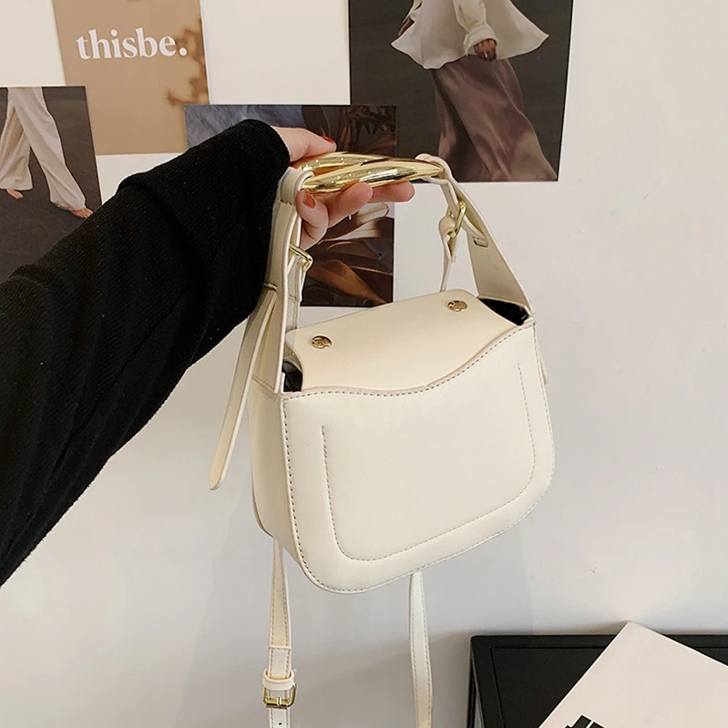S1130 Net celebrity popular small summer 2021 new trendy fashion solid color messenger Korean single shoulder small square
S1130 Net celebrity popular small summer 2021 new trendy fashion solid color messenger Korean single shoulder small square