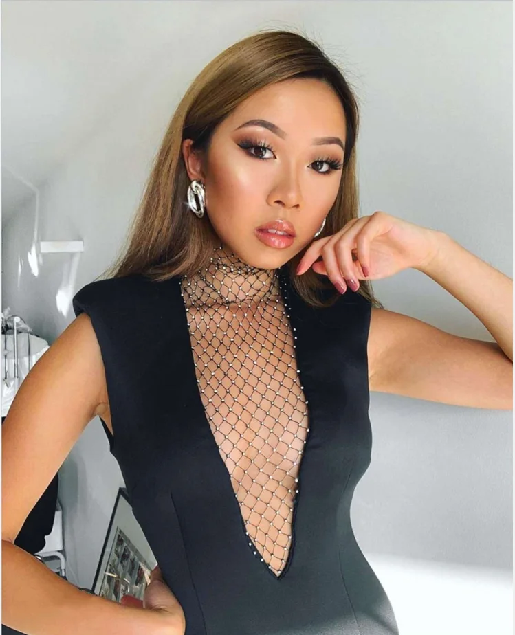 2021 Trending Women Dress Deep V Neck Beaded Mesh Dresses Sexy Black Dress, As picture
2021 Trending Women Dress Deep V Neck Beaded Mesh Dresses Sexy Black Dress, As picture