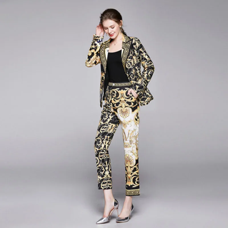 LDY63230118-New European Station Suit Retro Blue and White Porcelain Contrast Print Top + Trousers Set
LDY63230118-New European Station Suit Retro Blue and White Porcelain Contrast Print Top + Trousers Set