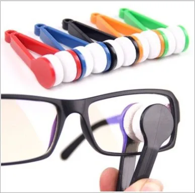 Portable Clean traces sun plain glass spectacles rub Double sided ABS sunglass cleaner
Portable Clean traces sun plain glass spectacles rub Double sided ABS sunglass cleaner