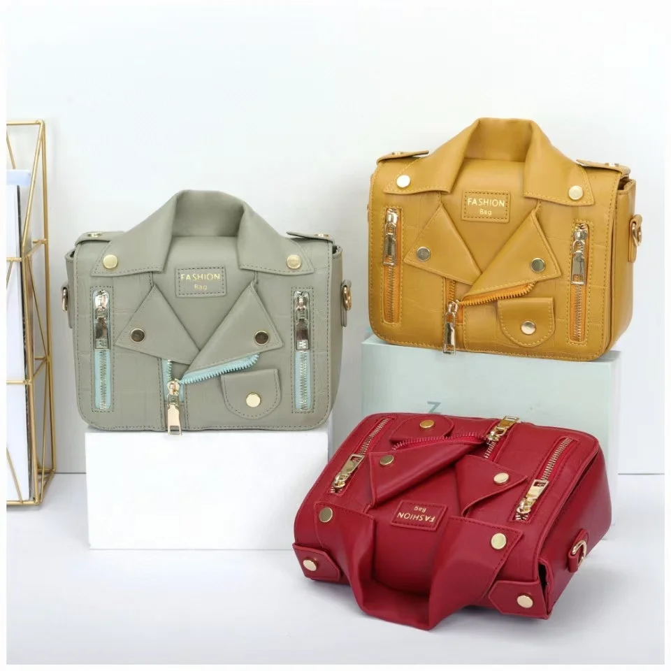 2022 Winter Latest Design New Arrival Designer PU Leather Women Purses Bags Jacket Handbags Shoulder Bags matching Jacket Coat
2022 Winter Latest Design New Arrival Designer PU Leather Women Purses Bags Jacket Handbags Shoulder Bags matching Jacket Coat