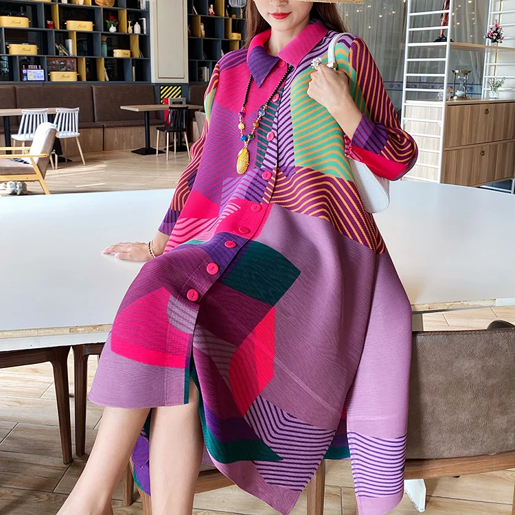 2021 new spring geometric color block loose pleated dress Miyake women dress
2021 new spring geometric color block loose pleated dress Miyake women dress