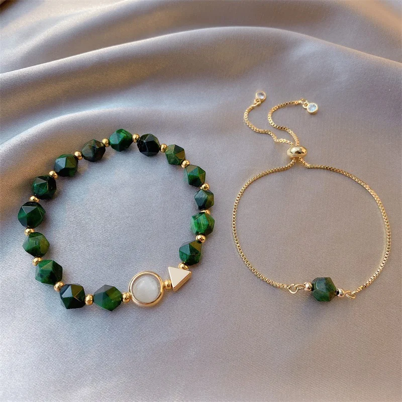 Amazon Beast Selling Noblest Adjustable Two Layer Green Emerald Beads Bracelet For Women
Amazon Beast Selling Noblest Adjustable Two Layer Green Emerald Beads Bracelet For Women