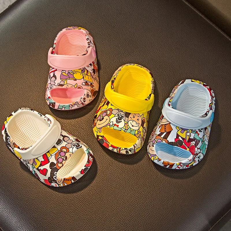 Fawn Mini children's slippers 2021 summer new indoor anti slip soft bottom printing cute cartoon hole shoes, Animal
Fawn Mini children's slippers 2021 summer new indoor anti slip soft bottom printing cute cartoon hole shoes, Animal