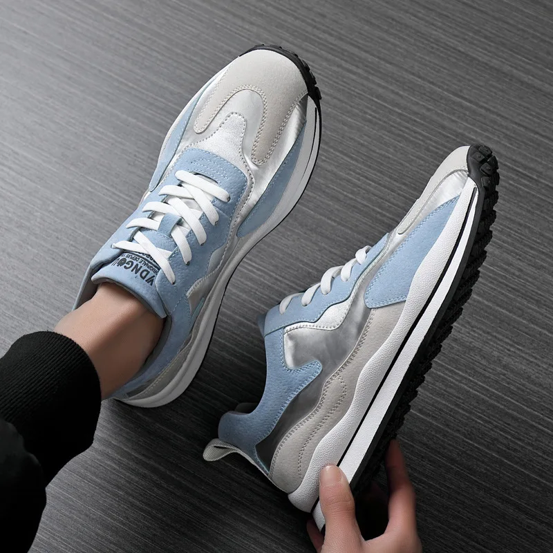 Blue color new hot sale winter autumn fashion all match wholesale street walking running sneakers casual men sport shoes, As the pictures show
Blue color new hot sale winter autumn fashion all match wholesale street walking running sneakers casual men sport shoes, As the pictures show