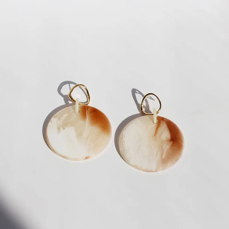 Vintage Geometric Big Round Dangle Drop Earrings Temperament Simple Acetate Earrings Women Party Jewelry Accessories
Vintage Geometric Big Round Dangle Drop Earrings Temperament Simple Acetate Earrings Women Party Jewelry Accessories