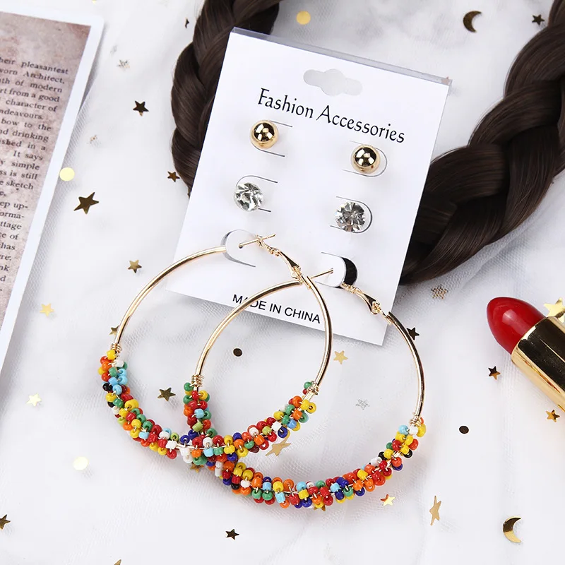 Bohemian personality earrings Rainbow flower Huggie Earrings Woman petals Filled hoop Earrings
Bohemian personality earrings Rainbow flower Huggie Earrings Woman petals Filled hoop Earrings