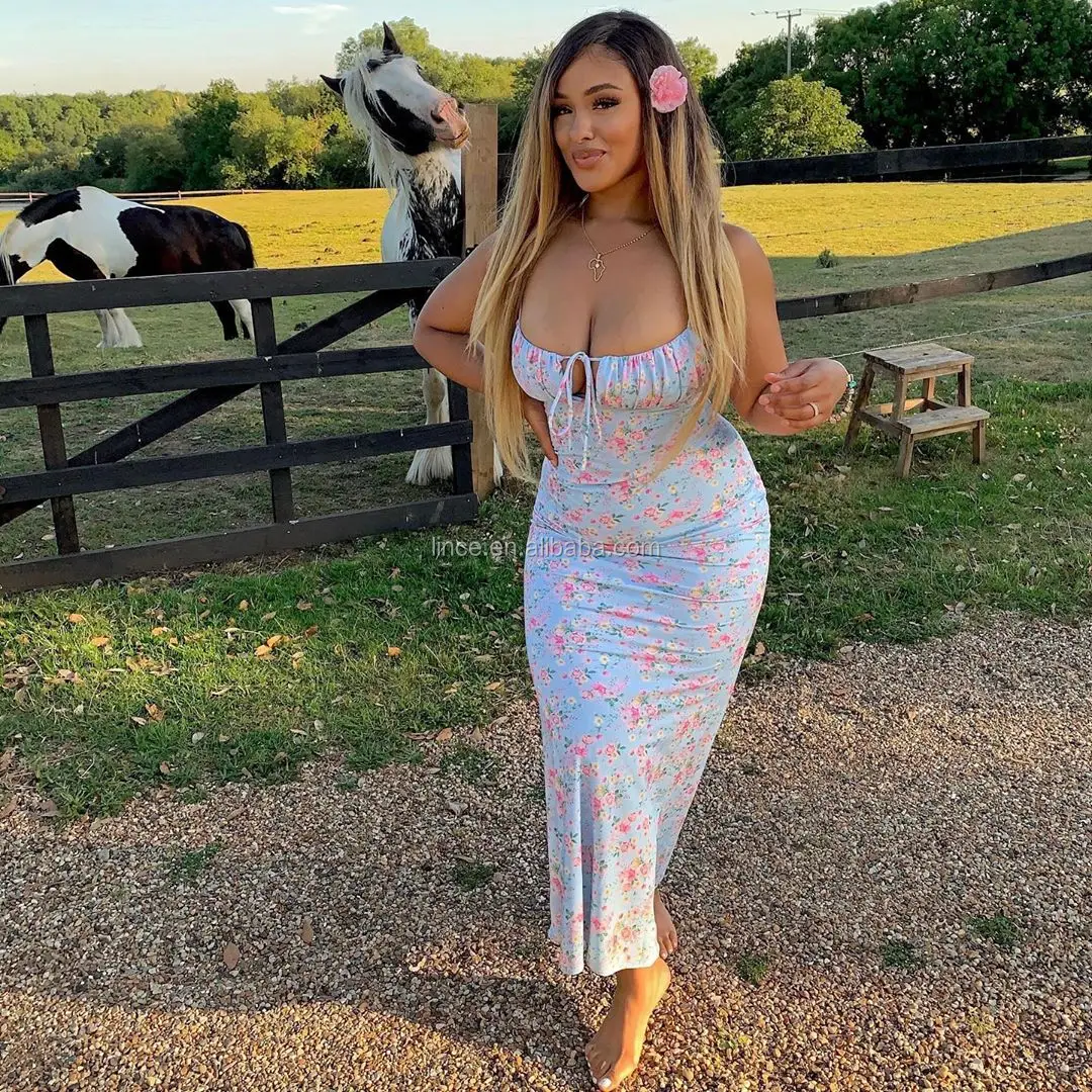 Cheap summer 2020 new sexy floral pleated backless plus size lace up maxi long dress for women, Picture shows
Cheap summer 2020 new sexy floral pleated backless plus size lace up maxi long dress for women, Picture shows