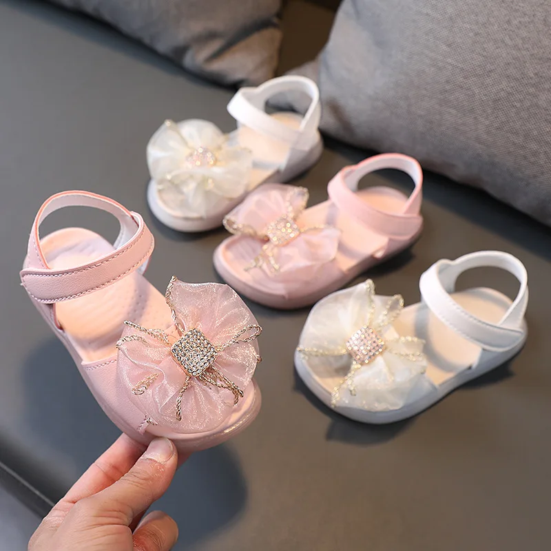 2022 Summer New Trend Cartoon Princess Bow Soft Sandals 1-5 Year Old Baby Pink Jelly Sole
2022 Summer New Trend Cartoon Princess Bow Soft Sandals 1-5 Year Old Baby Pink Jelly Sole
