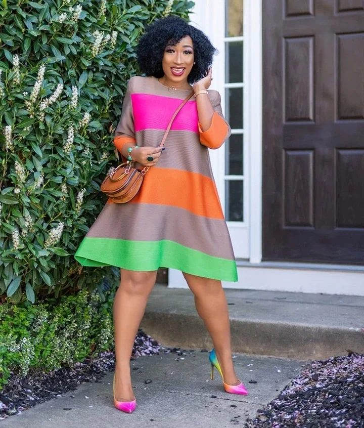 New Trendy Women Casual Dresses Gradient Ramp Color Striped Short Sleeve Summer Clothing Fashion 2020, Picture color
New Trendy Women Casual Dresses Gradient Ramp Color Striped Short Sleeve Summer Clothing Fashion 2020, Picture color