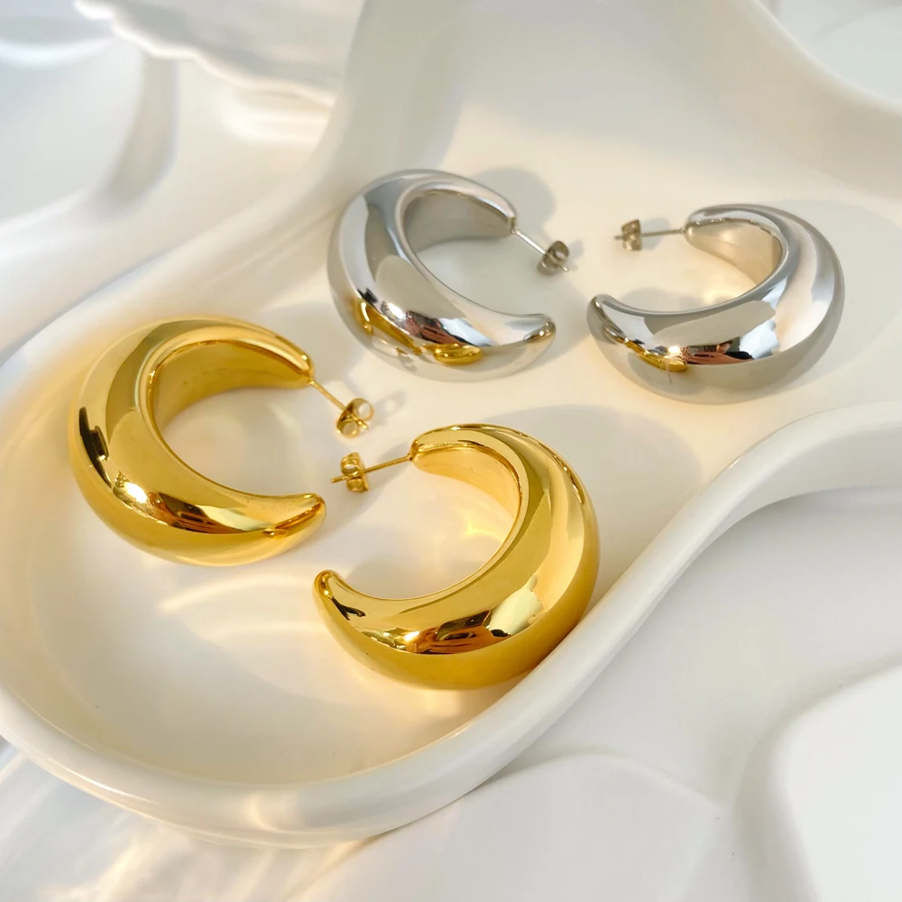 Titanium steel thick cylindrical hollow ear ring fashion jewelry 2024 Stainless steel plated 18K gold glossy earrings
Titanium steel thick cylindrical hollow ear ring fashion jewelry 2024 Stainless steel plated 18K gold glossy earrings