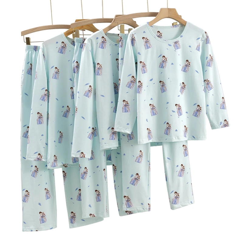 Family pajamas 100%cotton pajamas crew neck long sleeve super soft family pajamas set print cartoon pattern sleepwear set
Family pajamas 100%cotton pajamas crew neck long sleeve super soft family pajamas set print cartoon pattern sleepwear set