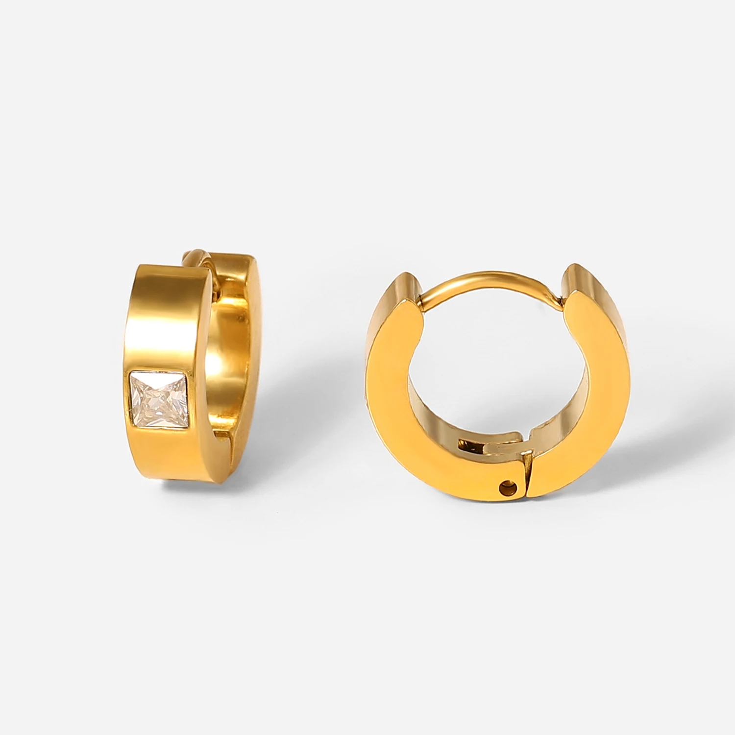 Minimalist 18k Gold Plated Stainless Steel Jewelry Gift Square Cubic Zircon Hoop Earrings for Women
Minimalist 18k Gold Plated Stainless Steel Jewelry Gift Square Cubic Zircon Hoop Earrings for Women