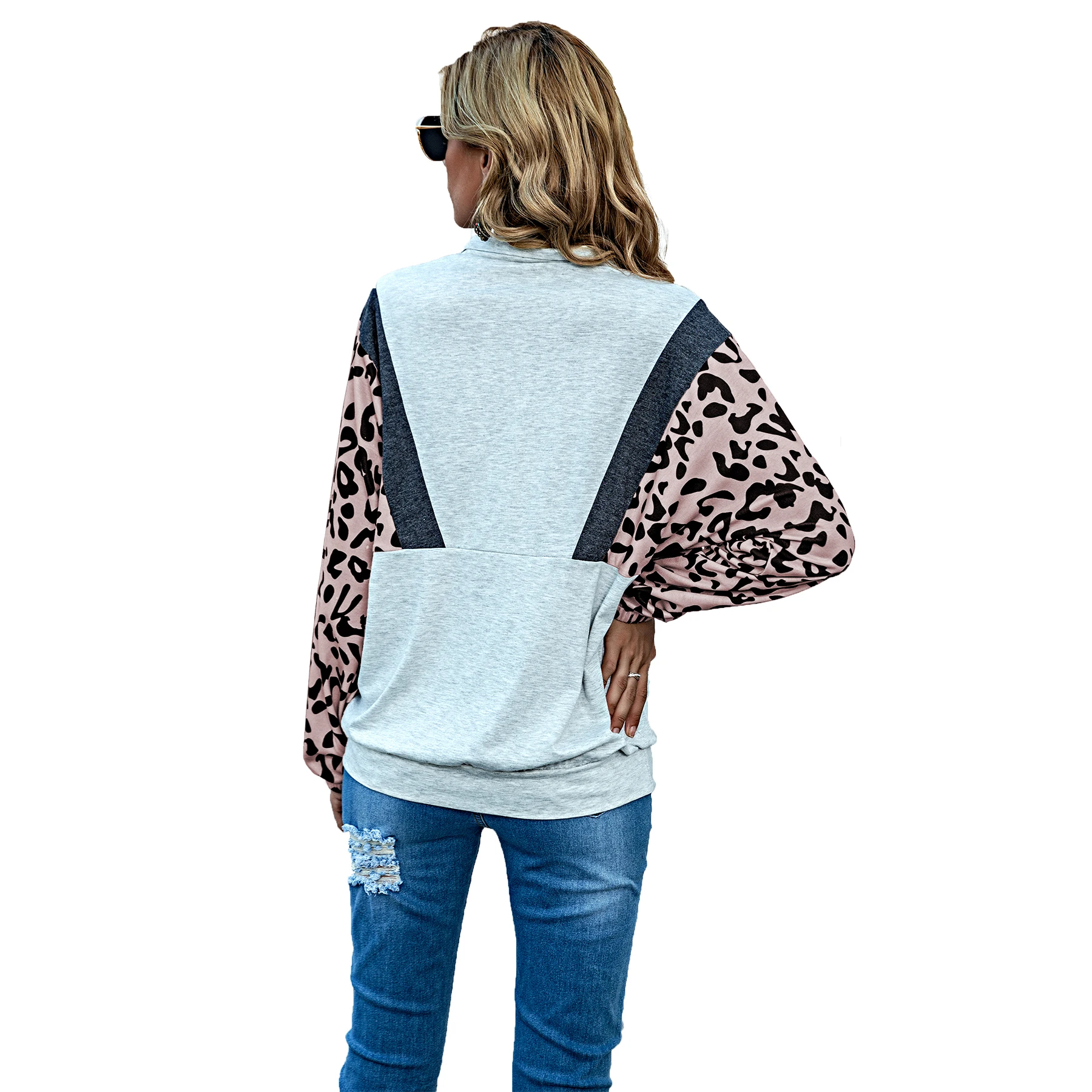 2021 New Design Patchwork Leopard Print Stand Neck Zip Up Pullover Hoodie Women Sexy Fashion Casual Top Sweatshirt Street Wear
2021 New Design Patchwork Leopard Print Stand Neck Zip Up Pullover Hoodie Women Sexy Fashion Casual Top Sweatshirt Street Wear