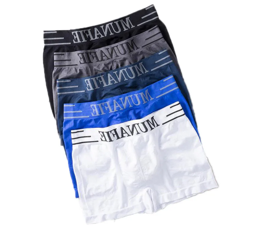 Munafie Fierce men's ice silk underwear simple three-bar mid-waist high-elastic seamless boxer briefs, 5 colors
Munafie Fierce men's ice silk underwear simple three-bar mid-waist high-elastic seamless boxer briefs, 5 colors