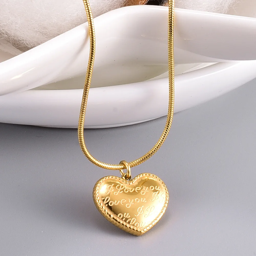 Frech Retro Style 316L Stainless Steel Heart Snake Chain Necklaces Love Pendant Necklaces For Women
Frech Retro Style 316L Stainless Steel Heart Snake Chain Necklaces Love Pendant Necklaces For Women