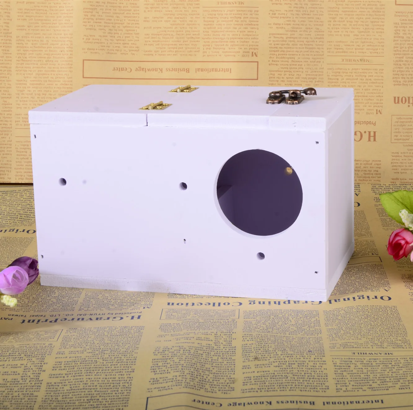 Comfortable Parrot Breeding Box Simple And Convenient Parrot Bird's Nest Parrot Warm Products, White
Comfortable Parrot Breeding Box Simple And Convenient Parrot Bird's Nest Parrot Warm Products, White